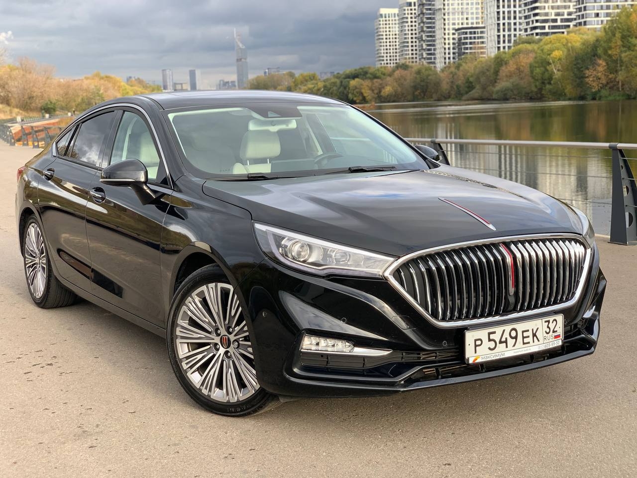 Hongqi h5